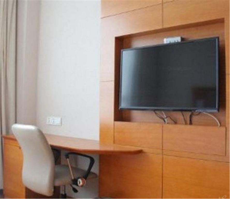 Ji Hotel Xianggang Middle Road Qingdao Room photo